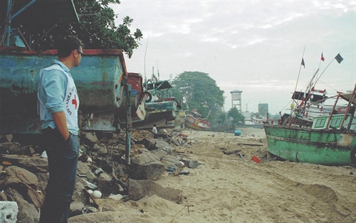 Two Tearfund CEOs and the Disaster that Unites Them